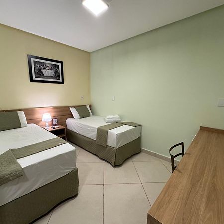 Domus Hotel Trindade Canaa Dos Carajas Bagian luar foto