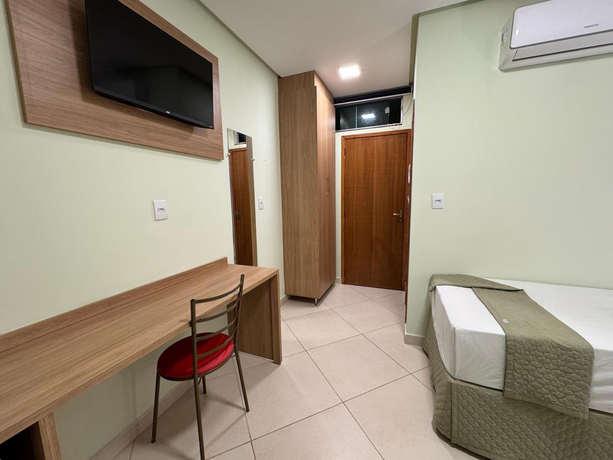 Domus Hotel Trindade Canaa Dos Carajas Bagian luar foto