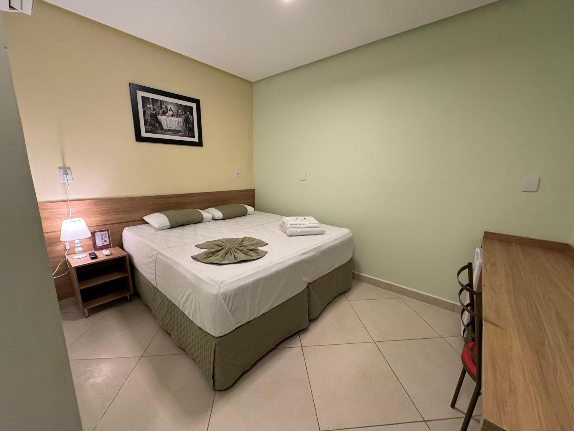 Domus Hotel Trindade Canaa Dos Carajas Bagian luar foto